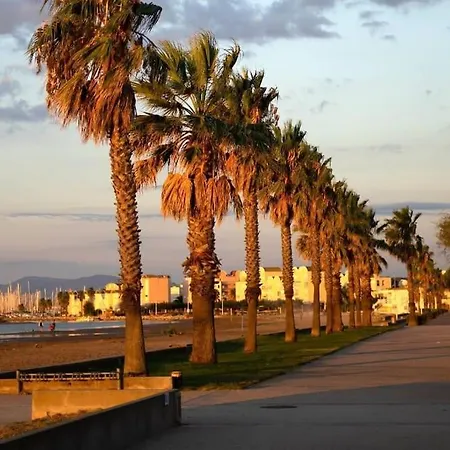 Repos, Nature Et Famille Narbonne-Plage